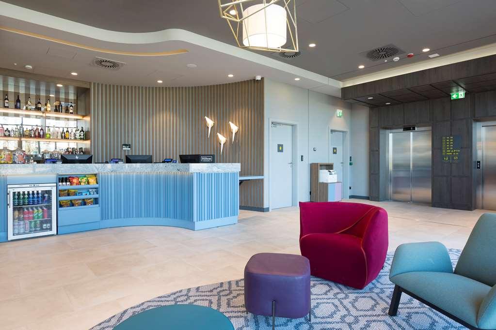 Hampton By Hilton Krakow Airport Otel Balice İç mekan fotoğraf