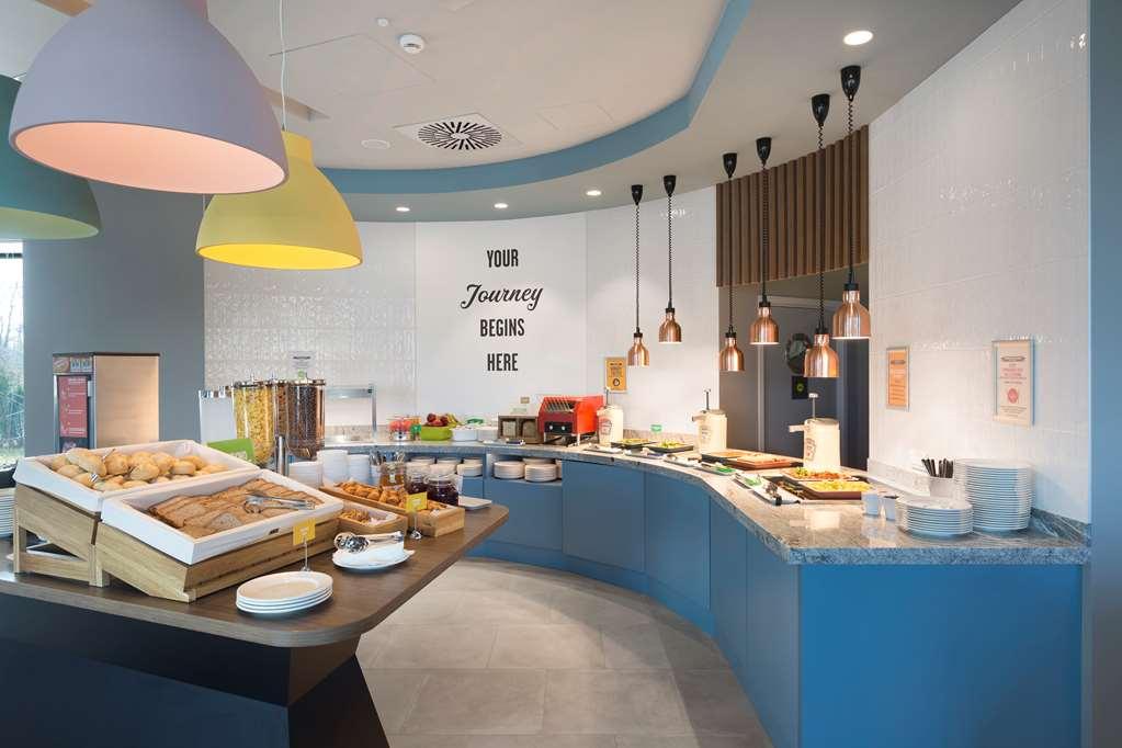 Hampton By Hilton Krakow Airport Otel Balice Dış mekan fotoğraf